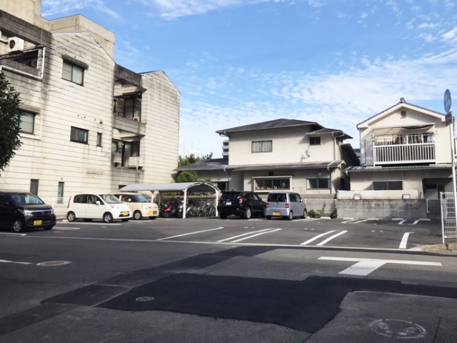 愛媛松山　第一開発　駐車場管理　月極駐車場